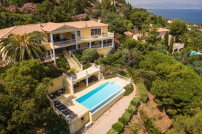 Villa Montecarlo with stupendous view overlooking sea, Les Issambres